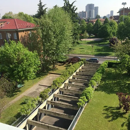 アパート Casa Carozzi ミラノ