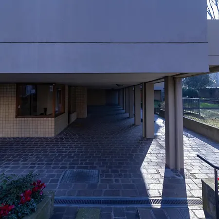 Casa Carozzi ميلان